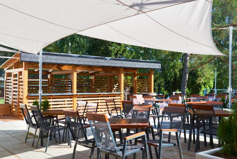 Orea Resort Devet Skal Vysocina Снежне Экстерьер фото